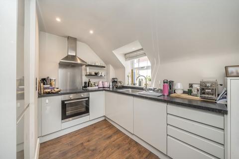 1 bedroom flat to rent, Springfield Lane, Weybridge KT13