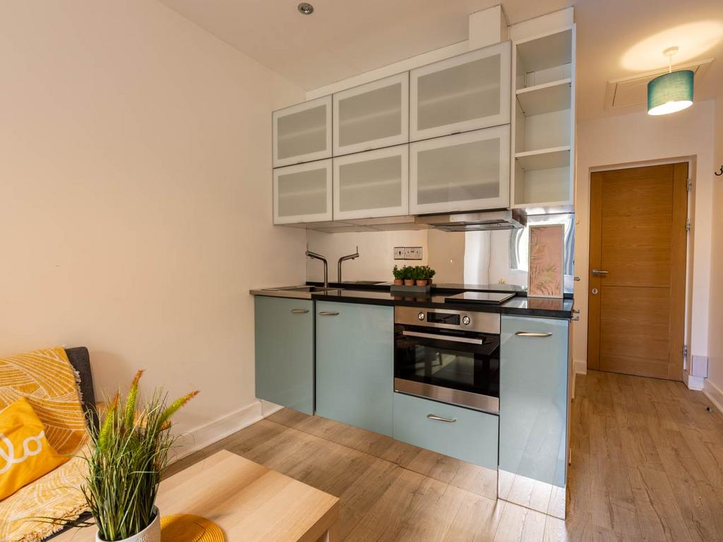 5 GL-Student-Accommod