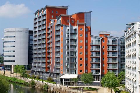 undefined, Whitehall Quay, Whitehall Road