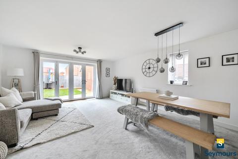 4 bedroom semi-detached house for sale, Keens Lane, Surrey GU3