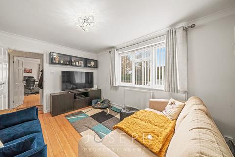 2 bedroom semi-detached bungalow for sale, Dobbs Lane, Kesgrave, IP5