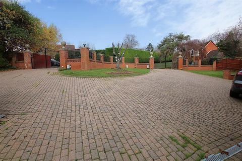 6 bedroom detached house for sale, Reedhill, West Hunsbury