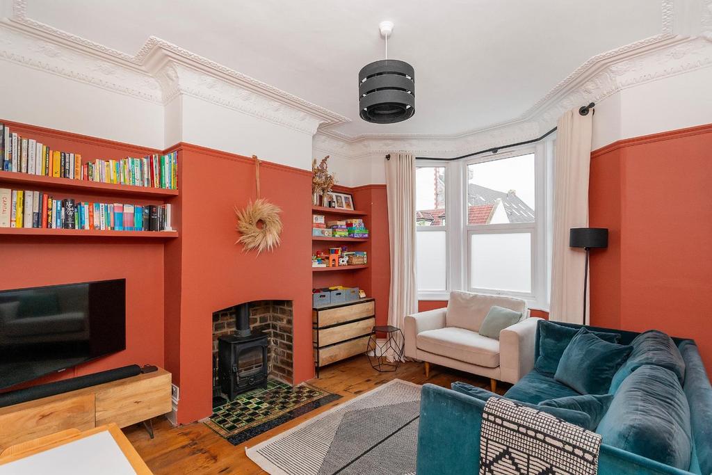 8 V8 ARD - Living Room C.jpg