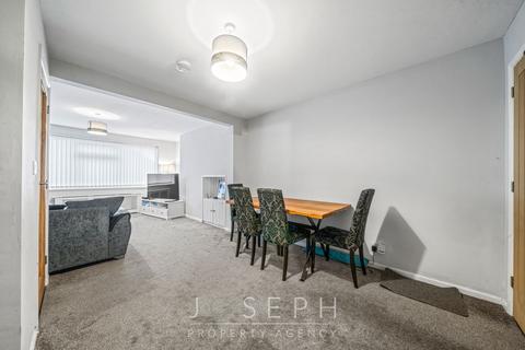 3 bedroom semi-detached house for sale, Temple Road, Ipswich, IP3