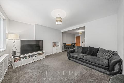 3 bedroom semi-detached house for sale, Temple Road, Ipswich, IP3