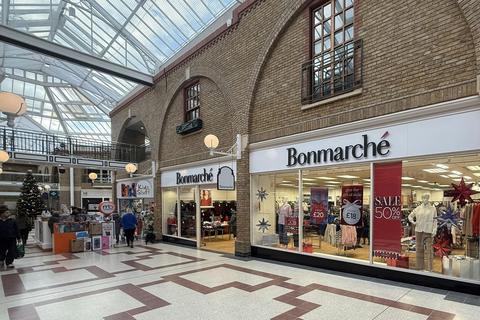 Retail property (high street) to rent, Market Pl Burgess Hill RH15 9NP
