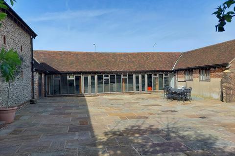 Office to rent, Comps Farm Ln Lewes BN8 6JU