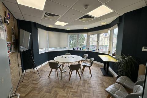 Office to rent, 9 Castle Sq Brighton BN1 1DZ