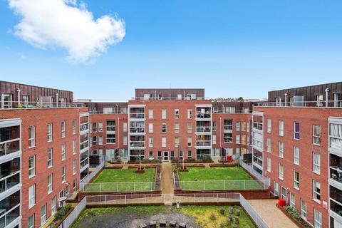 3 bedroom apartment for sale, Wilkinson Close, London NW2