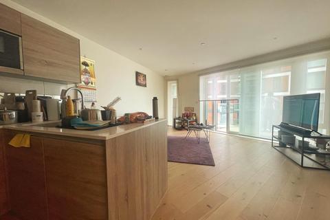 undefined, Duke Of Wellington Avenue, London SE18