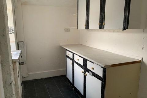 2 bedroom terraced house to rent, Dall Street, Burnley