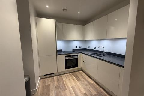 1 bedroom apartment to rent, Millar House, Station Road, Borehamwood