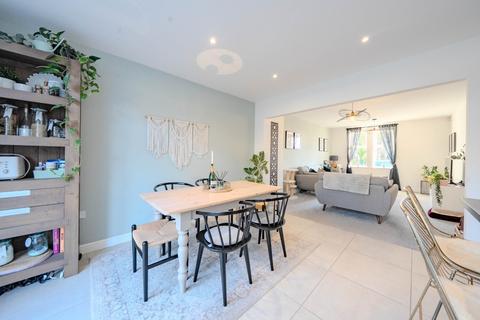 undefined, Carlisle Road, Pudsey, West Yorkshire