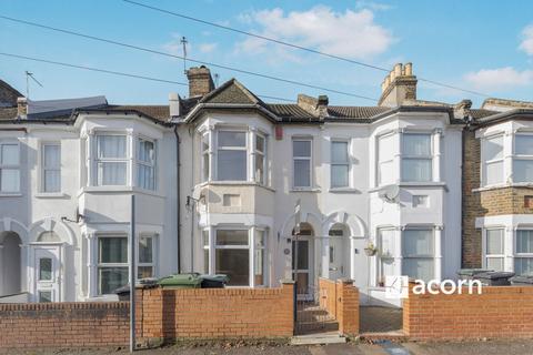 3 bedroom terraced house to rent, Beresford Road Northfleet DA11