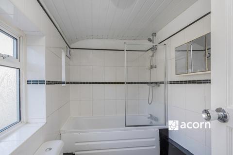 3 bedroom terraced house to rent, Beresford Road Northfleet DA11