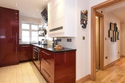 1 bedroom flat to rent, Old Brompton Road, Earls Court SW5