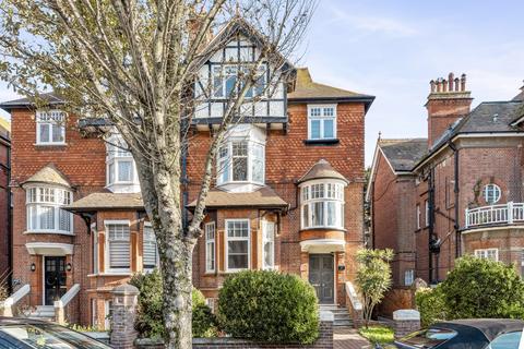 2 bedroom flat to rent, Fourth Avenue, Hove BN3