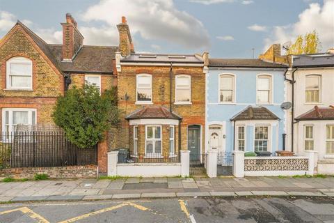 4 bedroom terraced house for sale, Leahurst Road, London SE13
