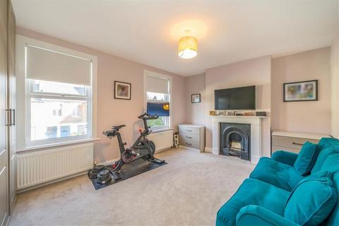 4 bedroom terraced house for sale, Leahurst Road, London SE13