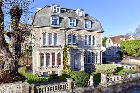 undefined, St. George's Square, Maidstone, Kent