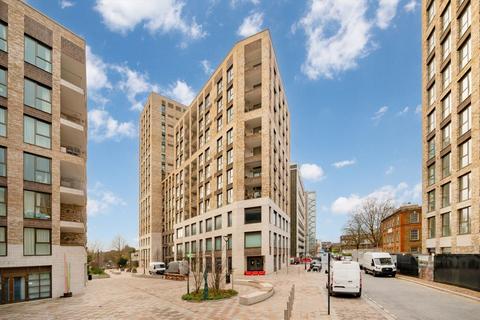 undefined, Mile Walk, LONDON NW6