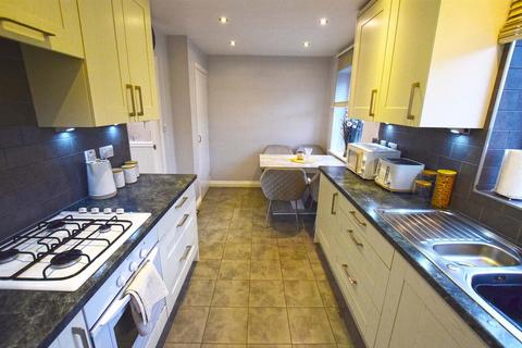 undefined, Woolwich Close, Chatham