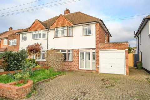 undefined, York Gardens, Walton-on-Thames, KT12