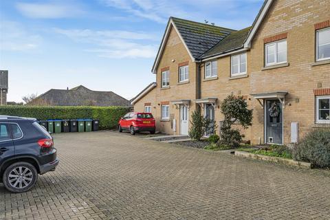 2 bedroom terraced house for sale, Roundhouse Crescent, Peacehaven