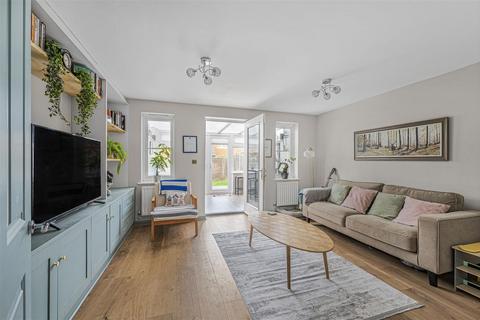 2 bedroom terraced house for sale, Roundhouse Crescent, Peacehaven