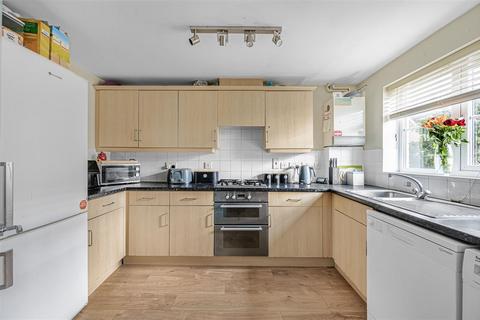 2 bedroom terraced house for sale, Roundhouse Crescent, Peacehaven
