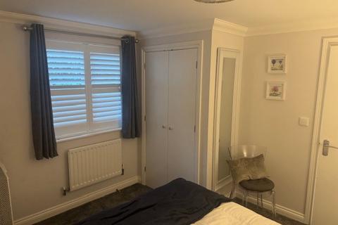 1 bedroom ground floor flat to rent, Hyde Street, Winchester