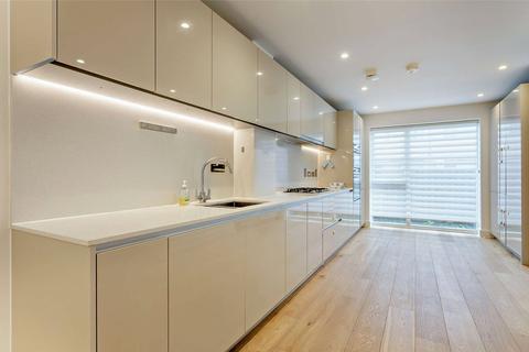 4 bedroom terraced house to rent, Clay Farm Drive, Trumpington, Cambridge, Cambridgeshire, CB2