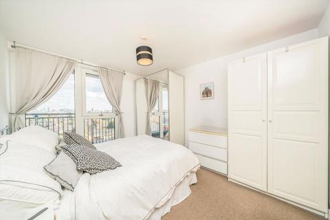 2 bedroom flat for sale, Dalston Square, London E8