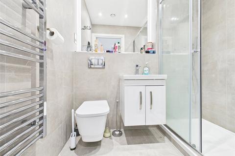 2 bedroom flat for sale, Ladymead, Surrey GU1