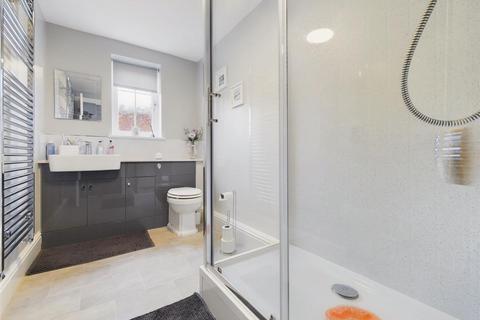 2 bedroom apartment to rent, Scarborough Road, Norton, YO17