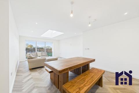 3 bedroom detached house for sale, Robin Hood Close, Mawdesley, L40 2RG