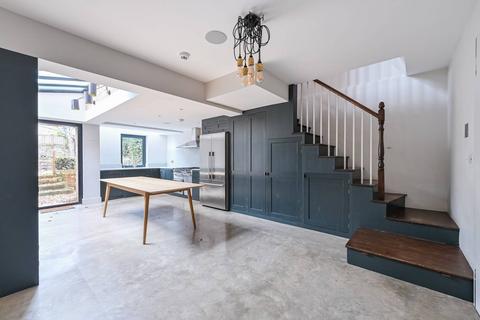 4 bedroom house for sale, London E3