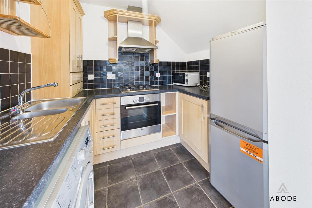 CAM02544 G0-PR0330-STILL009.jpg