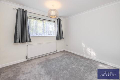 undefined, Watford Road, Northwood, HA6