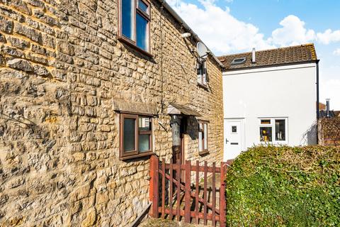 2 bedroom house to rent, Lowell Place, Witney, OX28