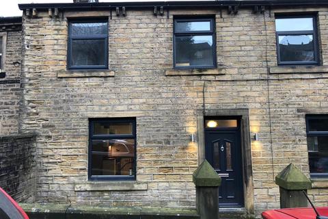 2 bedroom terraced house to rent, Dunford Road, Holmfirth HD9