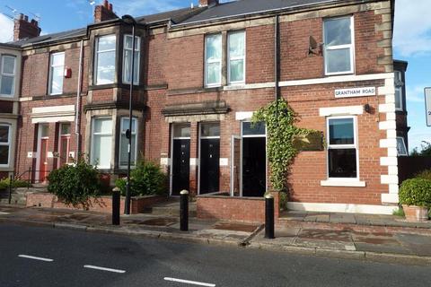 3 bedroom apartment to rent, Grantham Road, Sandyford, Newcastle