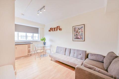 Sloane Avenue, Chelsea, London, SW3