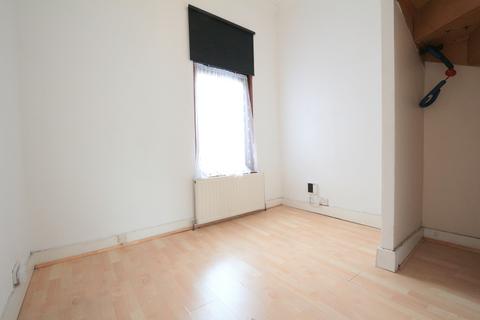 undefined, High Road, Romford RM6