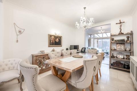 undefined, Waverley Avenue, Wembley, HA9