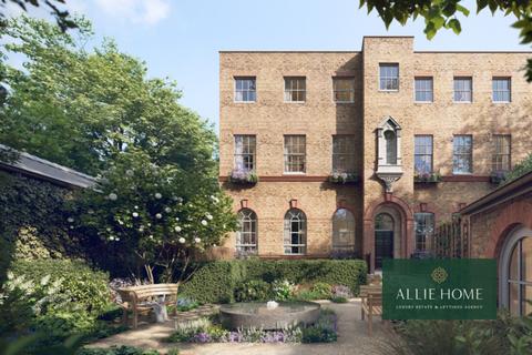 3 bedroom flat for sale, 50 Brook Green, London W6
