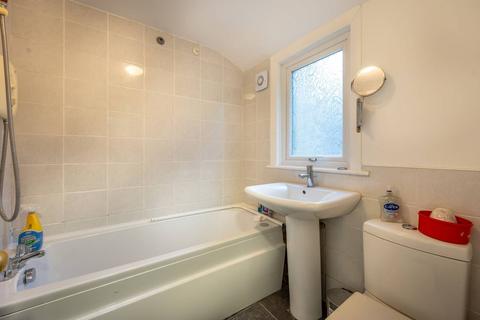 3 bedroom terraced house for sale, Steele Road, Leyton, London, E11