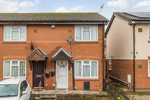 2 bedroom end of terrace house for sale, Heathlands Way, Hounslow TW4
