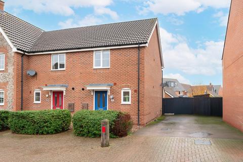 2 bedroom end of terrace house for sale, Hornbeam Drive, Dereham