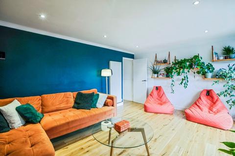 3 bedroom terraced house for sale, Pittville Gardens, London SE25